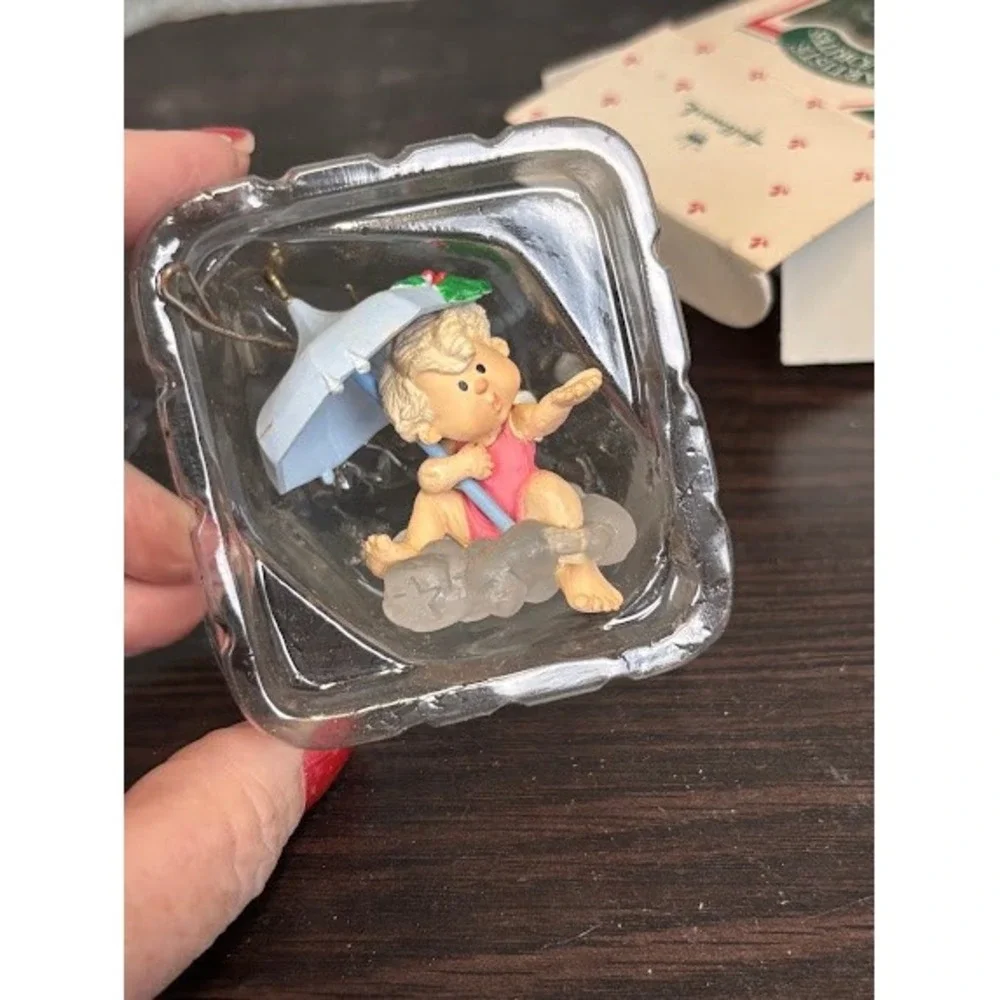 Hallmark keepsake artists
